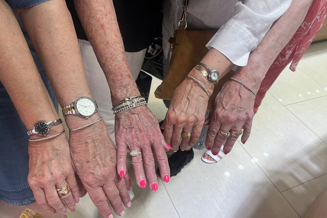 Drinks & Diamonds Shopping Experience in St. Thomas - Custom Pieces and Rare Diamonds: What to Ask For