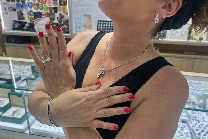 Drinks & Diamonds Shopping Experience in St. Thomas - The One-Hour Timing: How to Make It Work