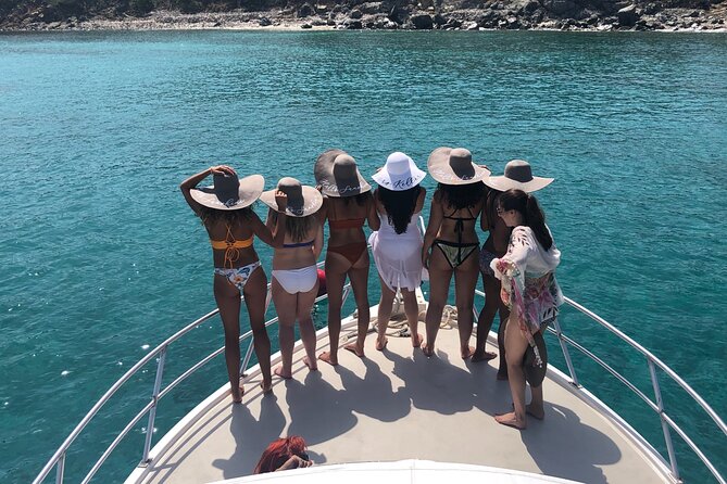 Private Half-Day Guided Snorkeling Charter in St. Thomas - On-deck comfort: snacks, soft drinks, and rum punch after the water
