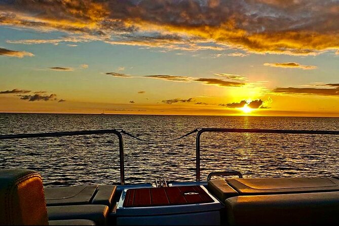 Private Luxury Catamaran Champagne Sunset Cruise - Stop 2: Water and Hassel Islands, plus the champagne toast