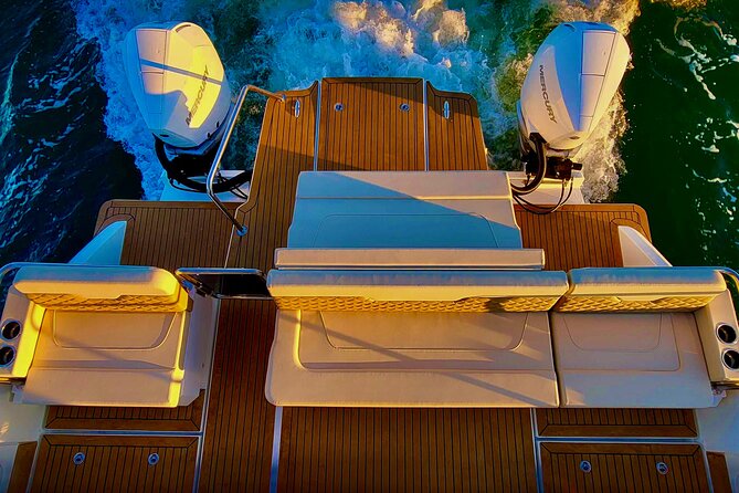 Private Luxury Catamaran Champagne Sunset Cruise - Price and value: what $1,095 means for a group of 12