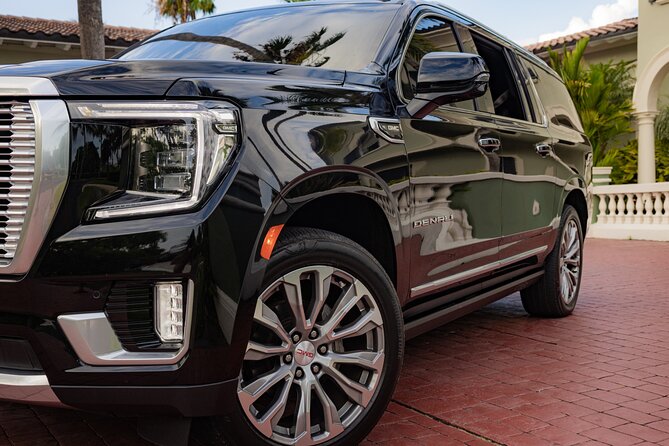 Private Luxury Transportation from St. Thomas Hotel to Airport - What you’re paying for: $259 per group up to 14