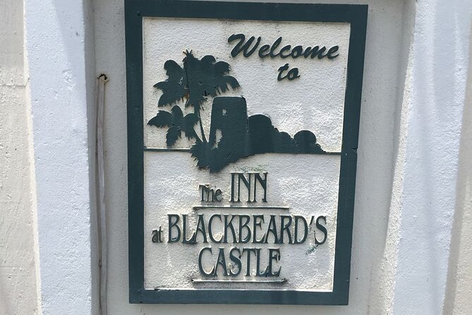 Private St Thomas Customized Tour - Stop 1: Charlotte Amalie Overlook and the pirate-castle views