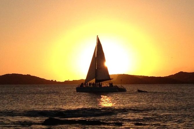 Sunset Sail with Cocktails and Appetizers - Should you book this sunset sail with cocktails and appetizers?